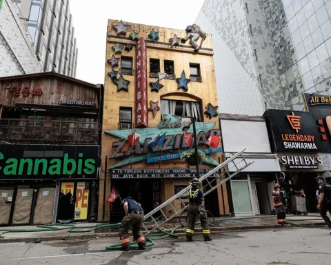 Zanzibar Tavern Fire- Toronto Landmark Club Damaged in 3-Alarm Blaze